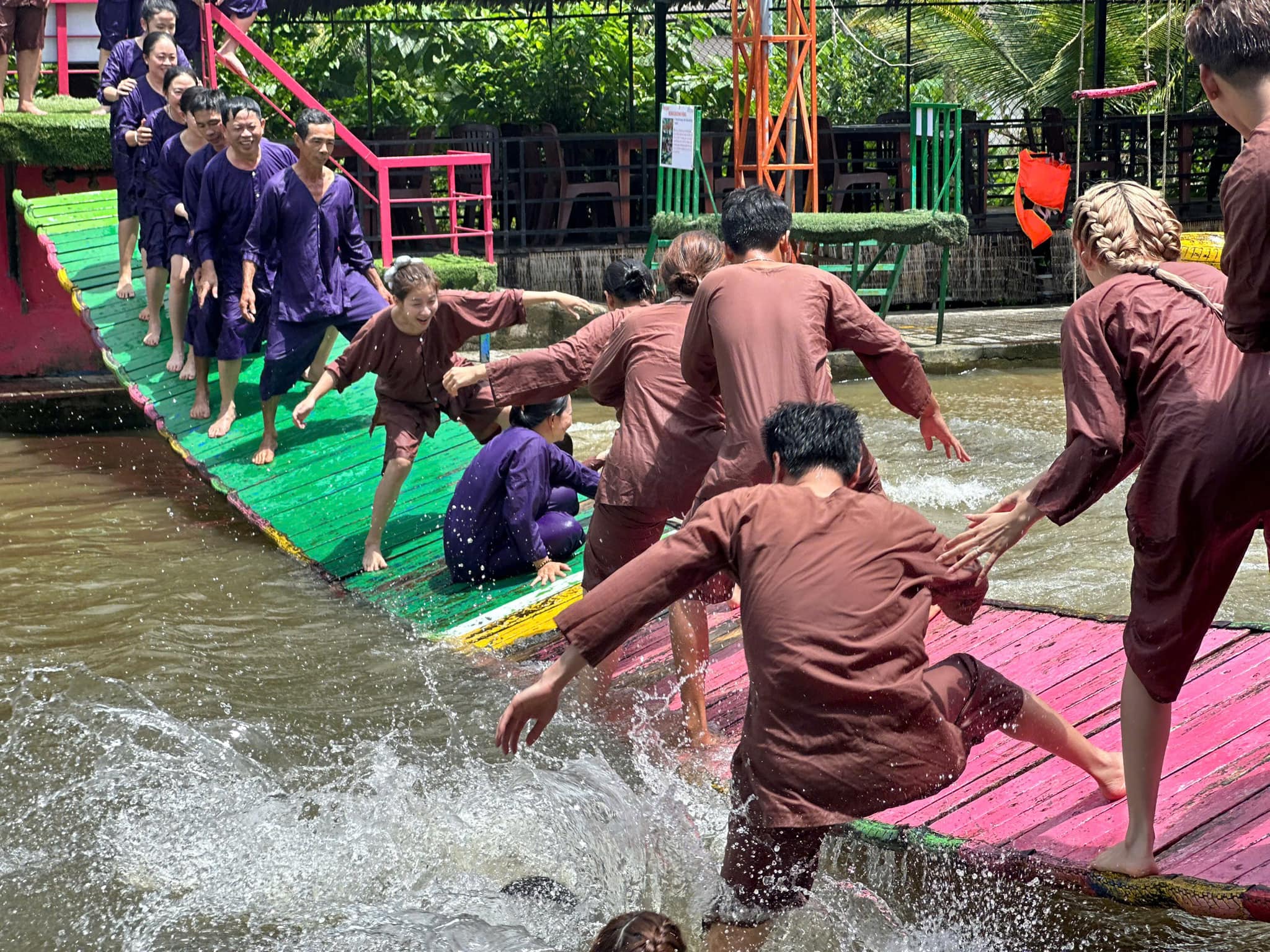 CHƯƠNG TRÌNH TEAM BUILDING - TRÒ CHƠI DÂN GIAN ÔNG ĐỀ - 2